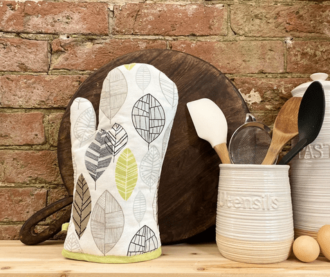 Kitchen Oven Glove With Contemporary Green Leaf Print Design - Price Crash Furniture