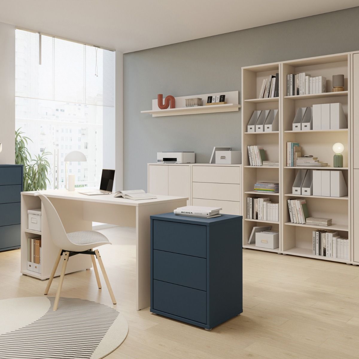 Choosing Office Furniture: Your Desk - Price Crash Furniture