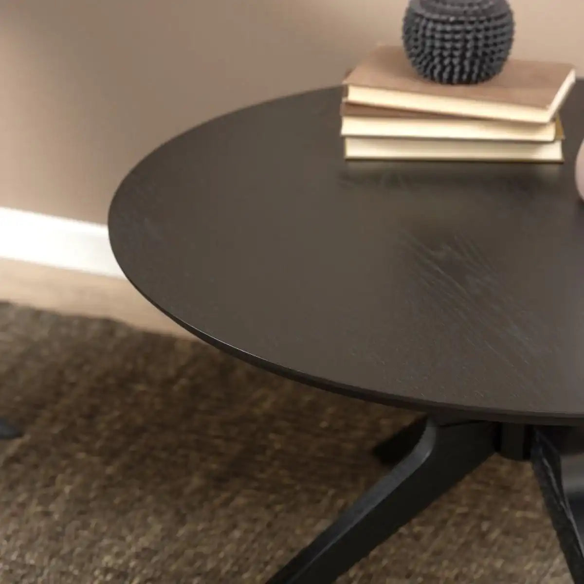 I_Duncan Round Coffee Table In Black 80x45cm