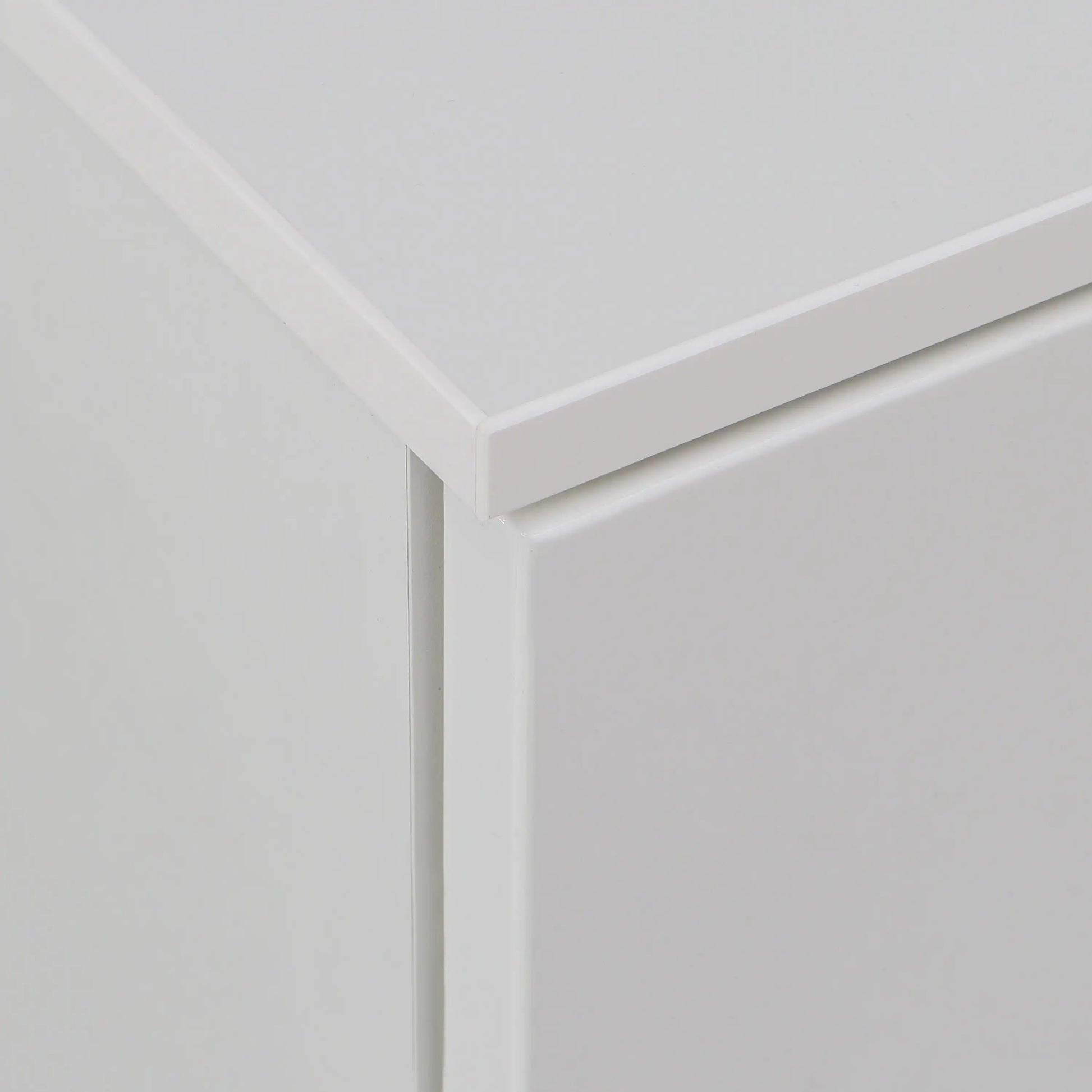 Sienna 2 Door 4 Drawer Abstract Chest Of Drawers White/White High Gloss - Price Crash Furniture