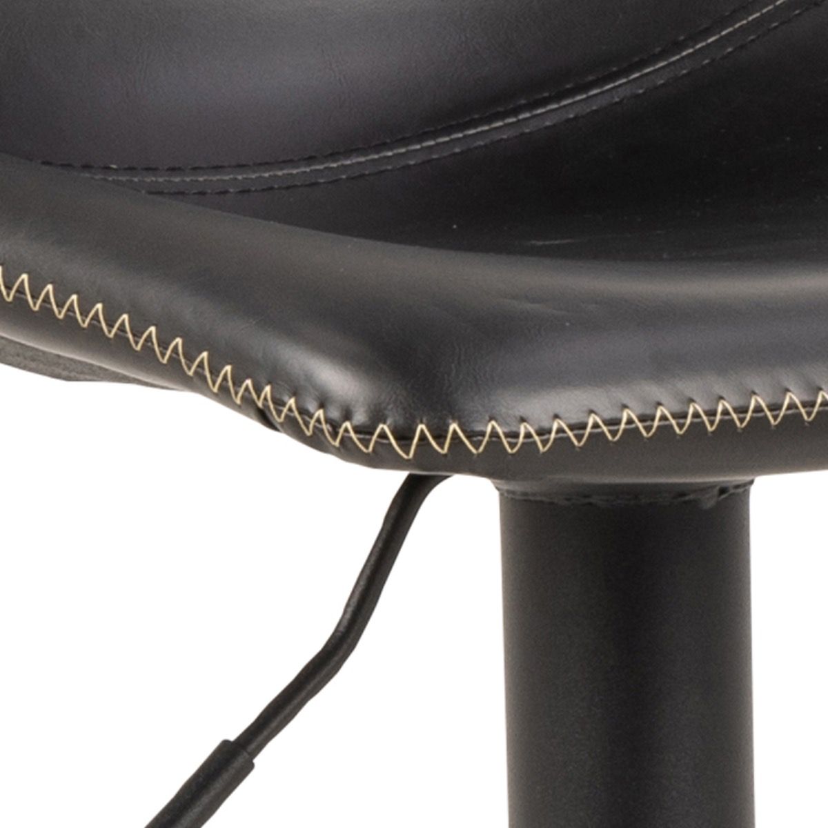 I_Oregon Bar Stool In Black - Price Crash Furniture