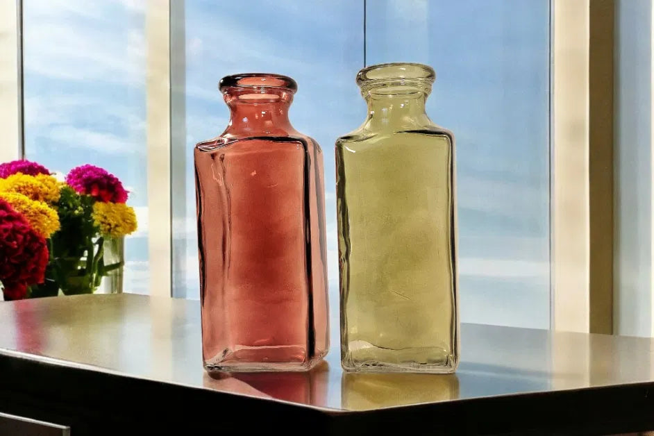 Set of 2 Red & Green Coloured Rectangle Glass Vase's 25cm - Price Crash Furniture