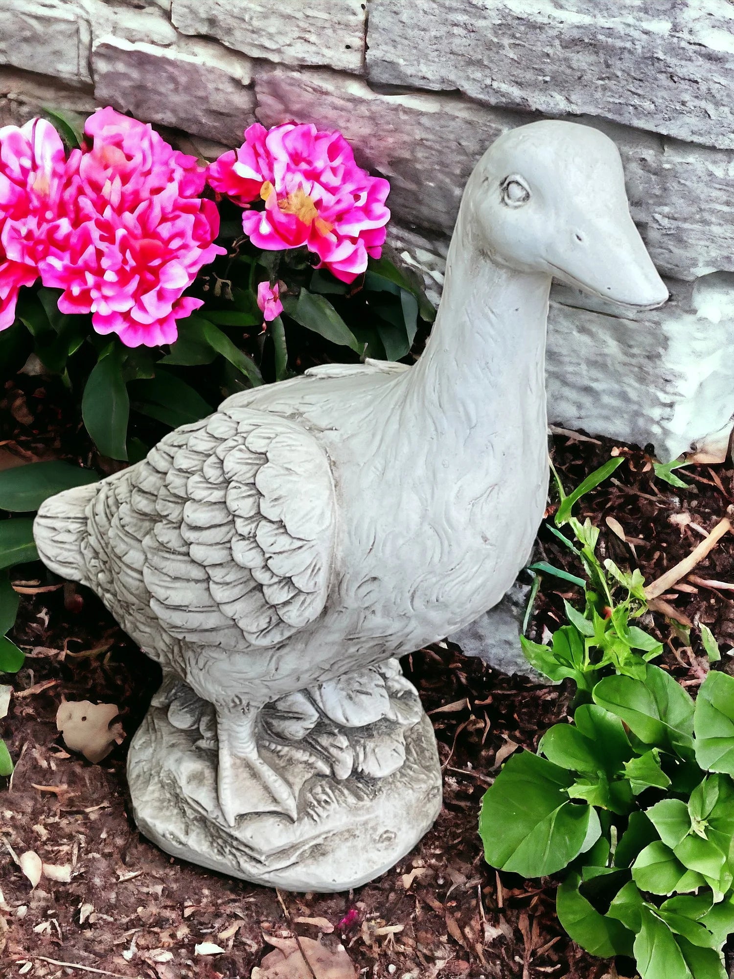 Stone Effect White Duck Statue - Price Crash Furniture