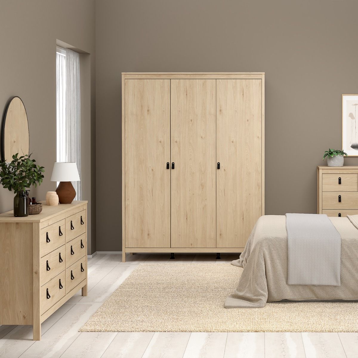 Barcelona Double Dresser 4+4 Drawers In Jackson Hickory Oak - Price Crash Furniture