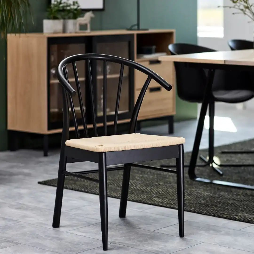 Montreux Round Extending Dining Table in Black 115 - 154 cm includes 4 Cassandra Dining Chair includes Armrest in Black - Price Crash Furniture