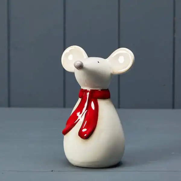 Ceramic mouse with red scarf 10x7.5x14cm