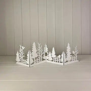 White Wooden Christmas Scene Display (18.5cm) Weight- 124g