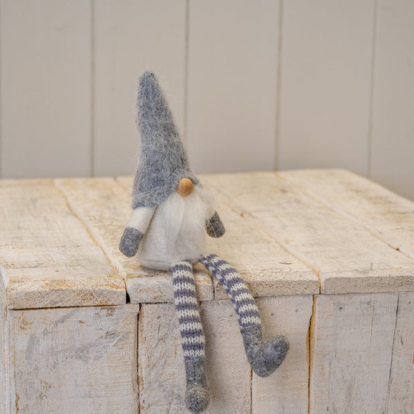 Sitting Grey Wool Gonk