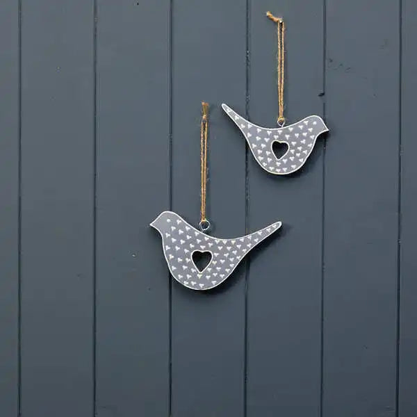 Hanging Grey Bird with White Kerry Work 12.5x1x7cm