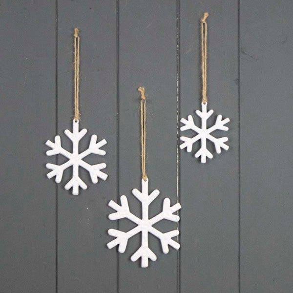 Hanging White Snowflake 8x1x8cm
