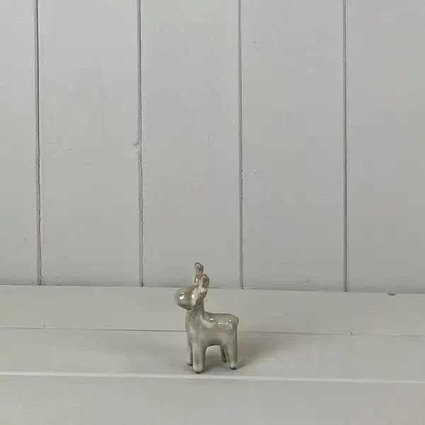 Beige Mottle Ceramic Reindeer Decoration L5xD3xH7.5cm  Weight-38g