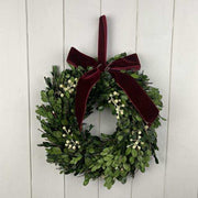 Mistletoe Wreath with Bow D29cm