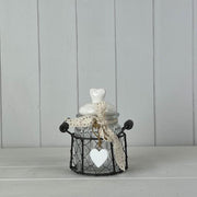 Wire basket with 1 clear glass. The glass with heart lid and wooden heart for deco Basket:dia9xh6/9