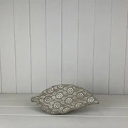 Small Concrete Leaf Dish 31 x 15 x 3