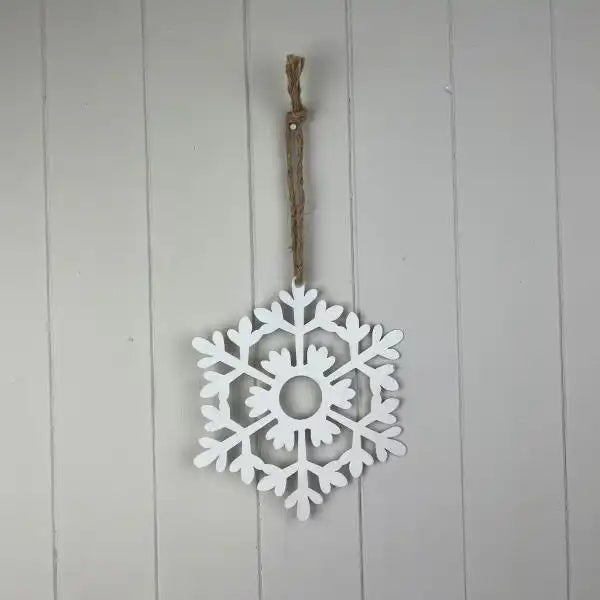 White Metal Snowflake 18x1x20.5cm