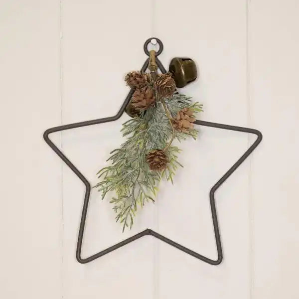 Wire Star Wreath with Foliage Diameter 20cm D5cm  Weight-89g