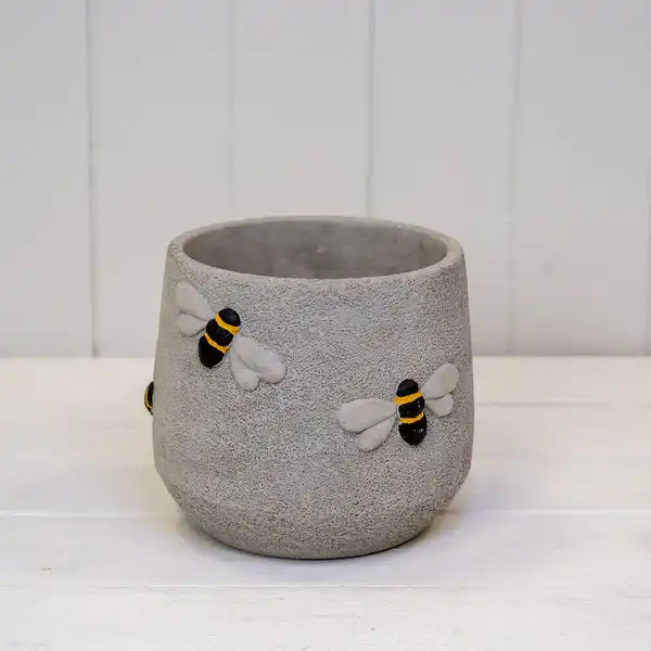 Cement Bee Planter  L16xw16xH14cm