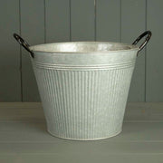 28cm Round Ribbed Aged Zinc PlanterÂ 