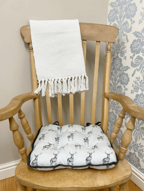 Padded Grey Stag Print Design Seat Pad With Ties - Price Crash Furniture