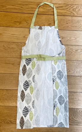 Kitchen Apron With Contemporary Green Leaf Print Design - Price Crash Furniture