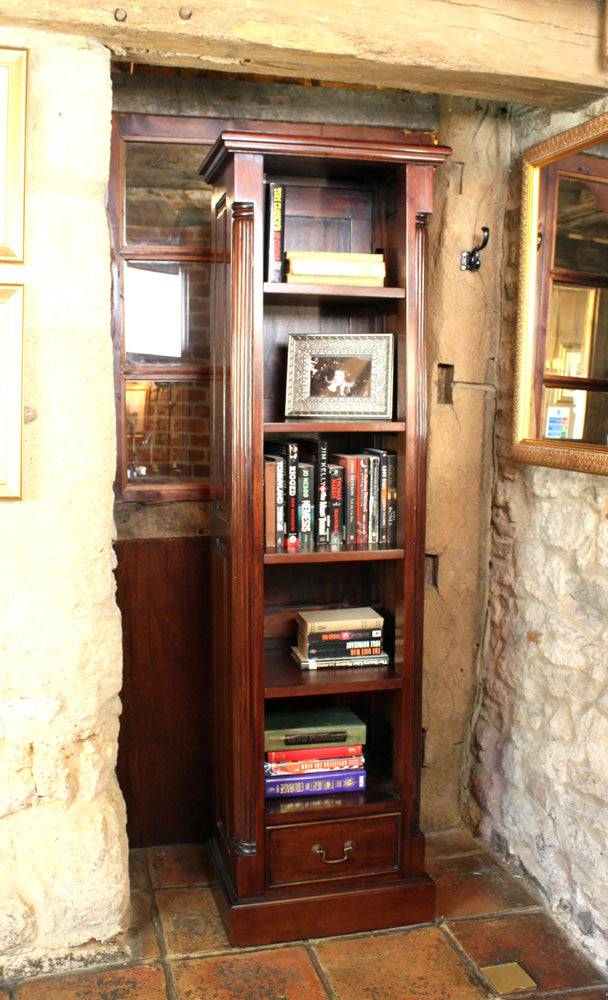 Baumhaus La Roque Narrow Alcove Bookcase - Price Crash Furniture