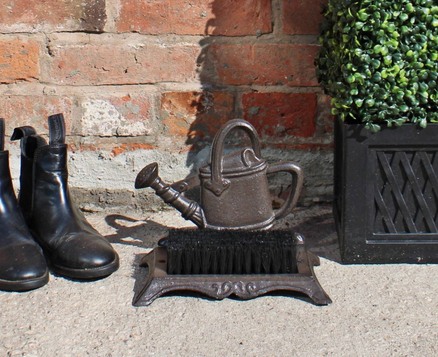 Cast Iron Garden Boot Brush, Watering Can Design - Price Crash Furniture